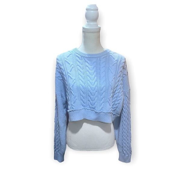BABY BLUE OVERSIZED CROPPED CABLE KNIT CREW NECK SWEATER OS - Picture 3 of 9